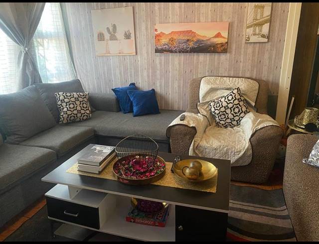 2 BEDROOM HOUSE FOR SALE IN WESTBOURNE